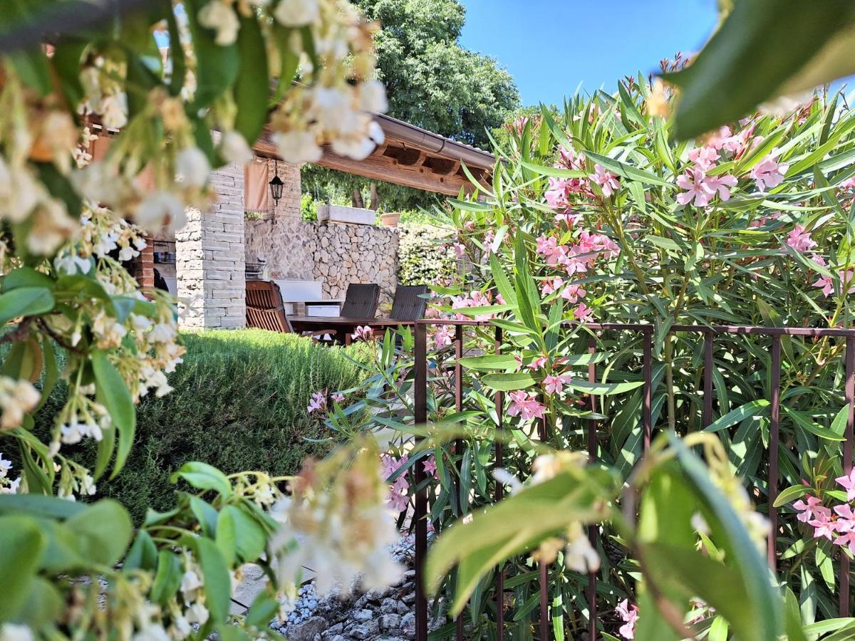 Villa Aurelia Žman Eksteriør billede